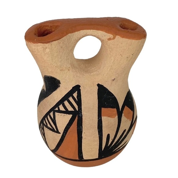 Jemez Pottery Artist Signed R Chavez Wedding Vase Vintage  Southwestern - Picture 4 of 5